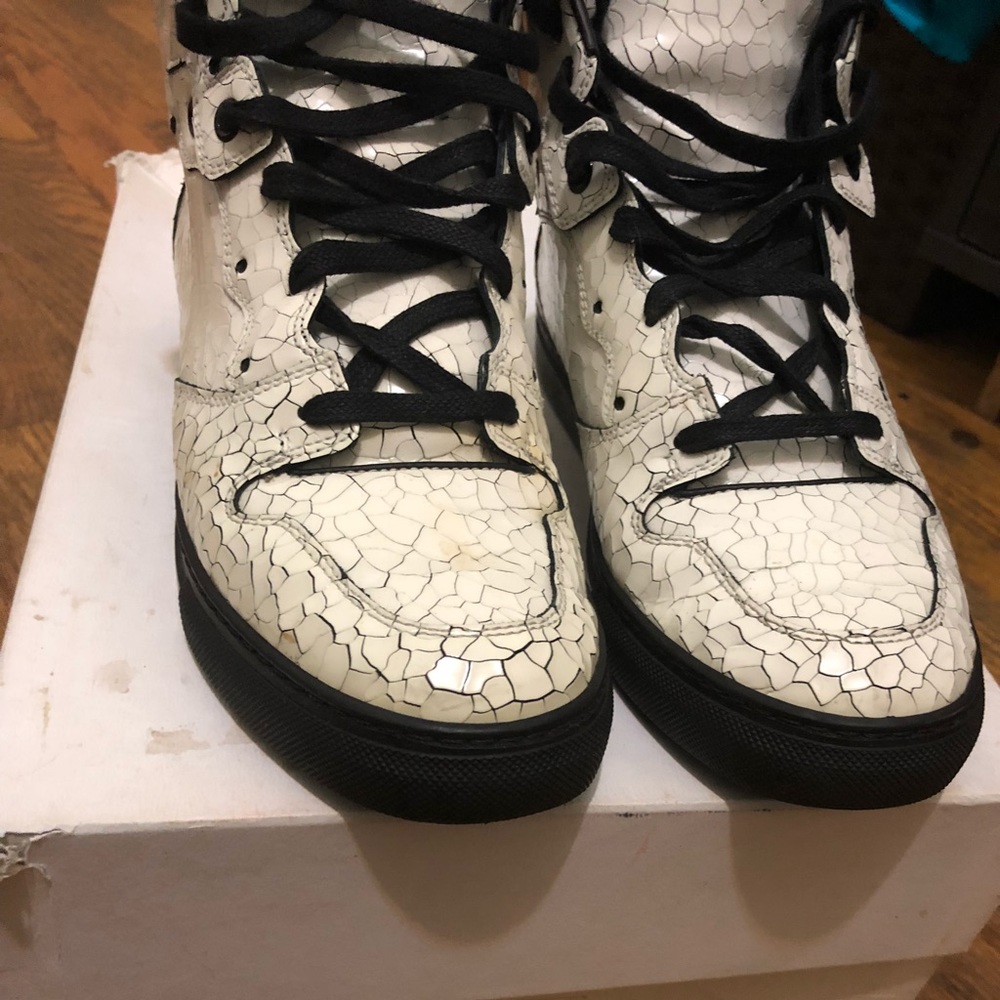 Balenciaga v. Craquele sneakers 👟 pre owned